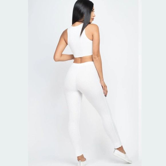 Luxe Feel Two Piece Set - Casual Luxe Set - Two Piece Set - Lounge Set - Picture 2 of 3